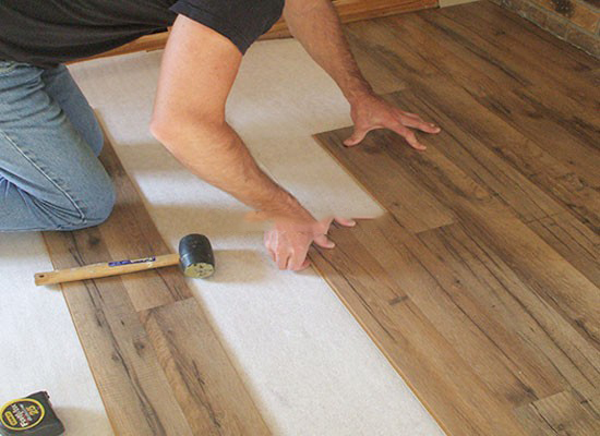 Sự ưu việt của hèm khoá Drop- loc của sàn gỗ  châu âu Mussen so với hèm khoá sàn gỗ  trên thị trường